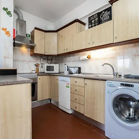 Peaceful Urban In Monte Da Eira