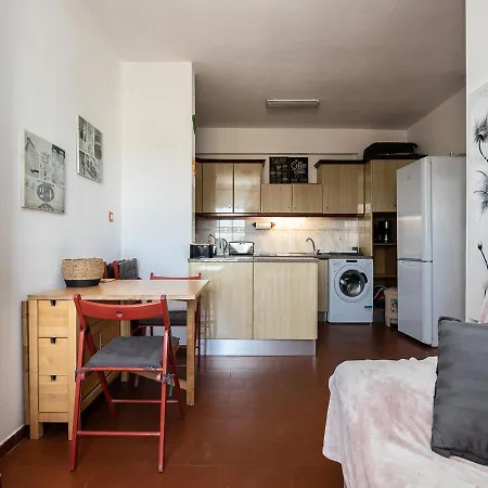 Peaceful Urban In Monte Da Eira